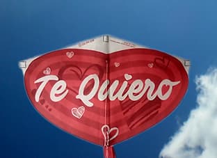 Cometa en tela recreativa